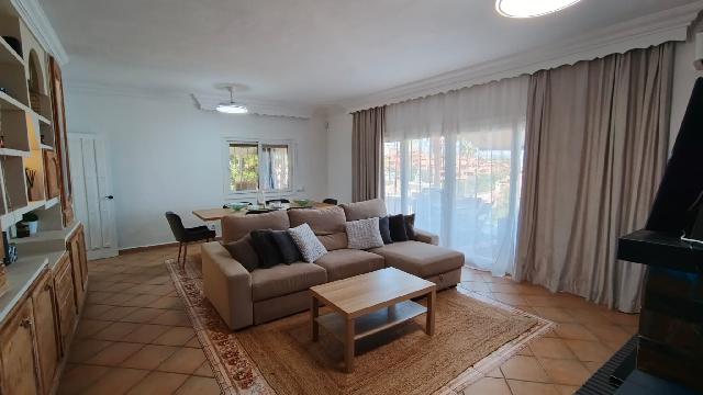 Imagen 11 Inmueble 305620 - Casa Aislada en venta en Estepona / Aminutos de playa de la Galera.