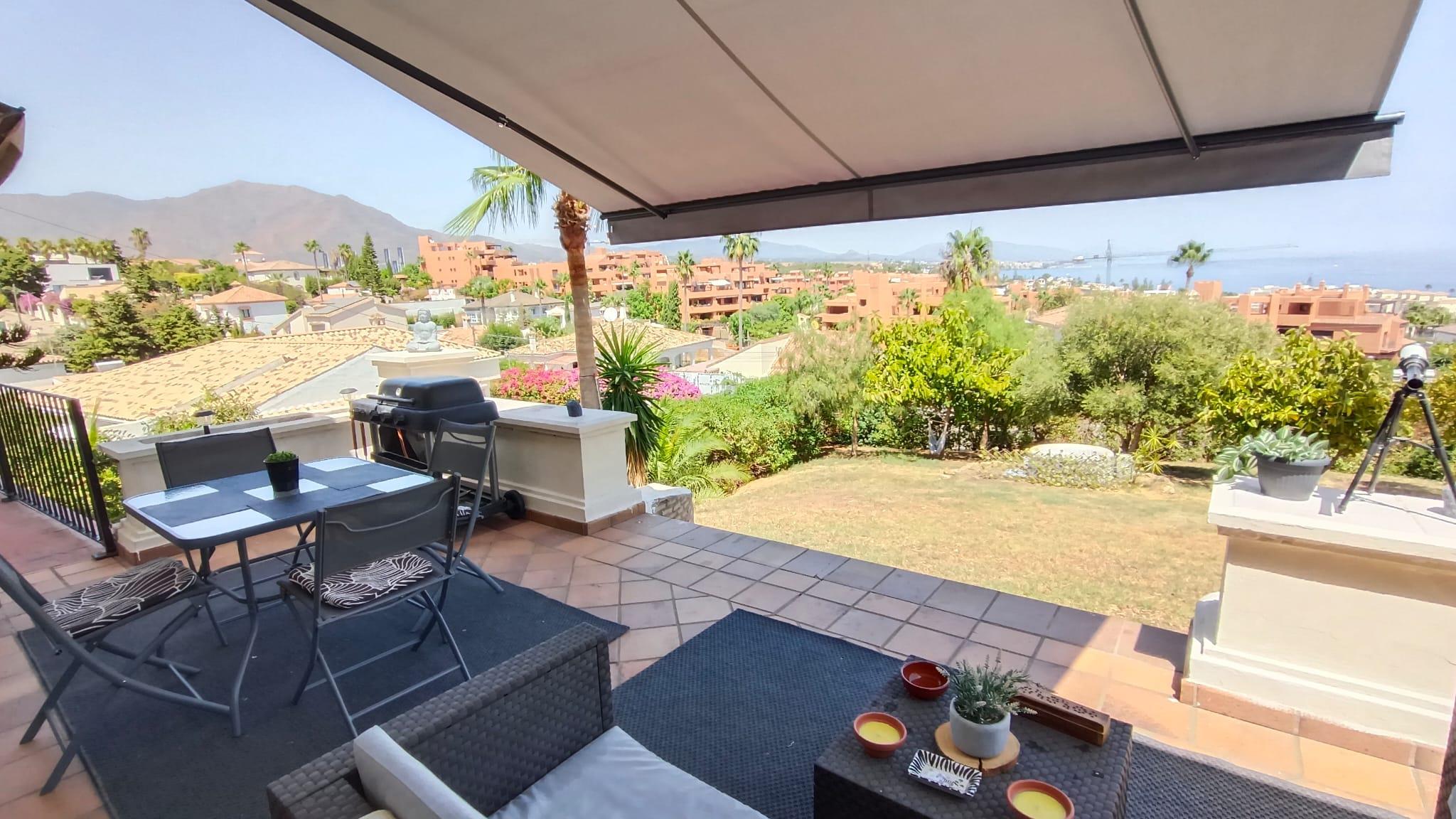 Imagen 5 Casa Aislada en venta en Estepona / Aminutos de playa de la Galera.