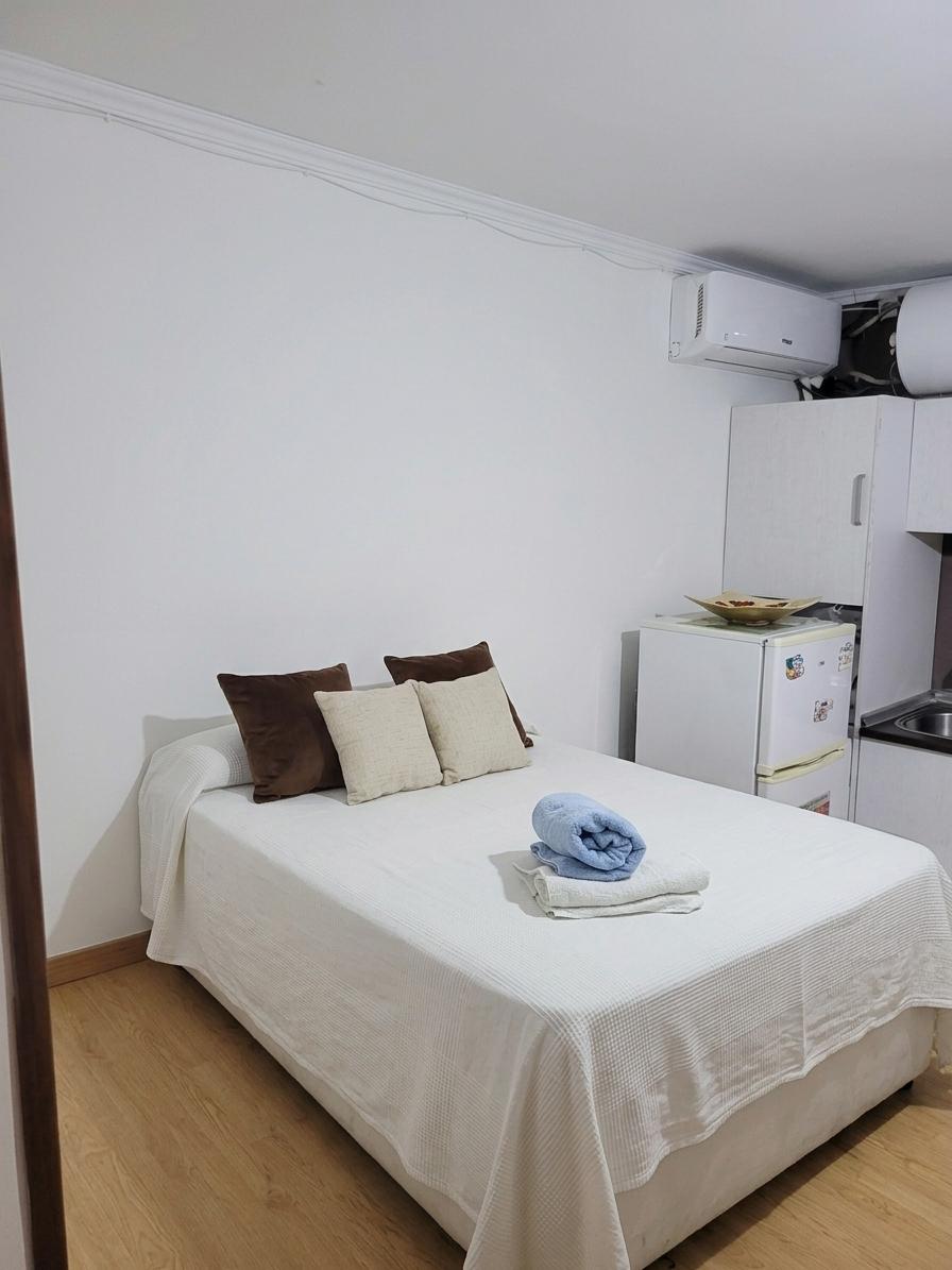 Imagen 5 Estudio en venta en Benalmádena / A 100 metros de Parque la paloma y 200 del Mar 