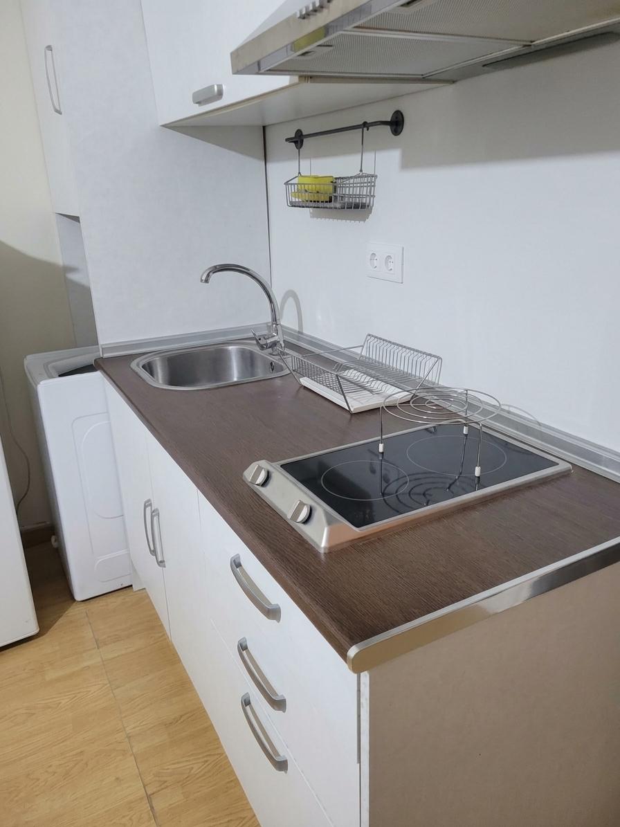 Imagen 6 Estudio en venta en Benalmádena / A 100 metros de Parque la paloma y 200 del Mar 