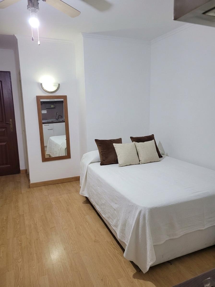Imagen 4 Estudio en venta en Benalmádena / A 100 metros de Parque la paloma y 200 del Mar 