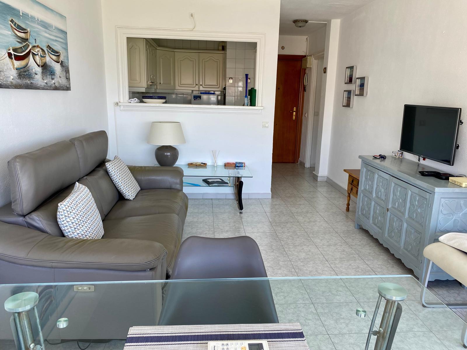 Imagen 3 Apartamento en venta en Benalmádena / Puerto Marina Benalmádena 