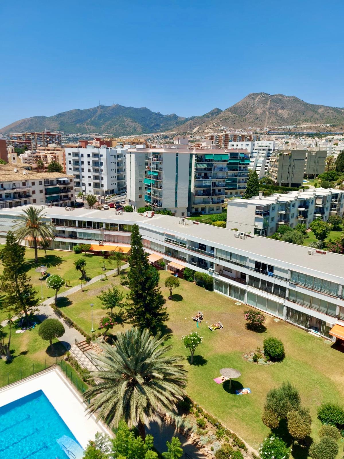 Imagen 21 Apartamento en venta en Benalmádena / Puerto Marina Benalmádena 