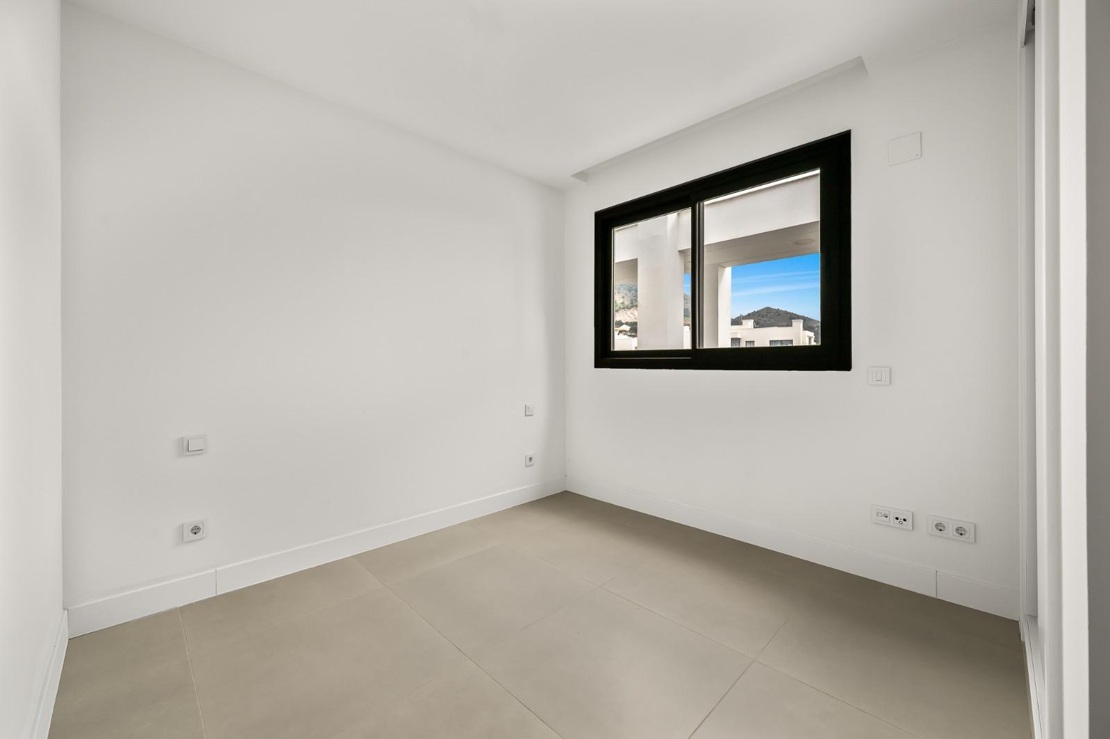 Imagen 10 Ático en venta en Fuengirola / A 5 minutos de la playa, montaña y acceso rápido a A7. 