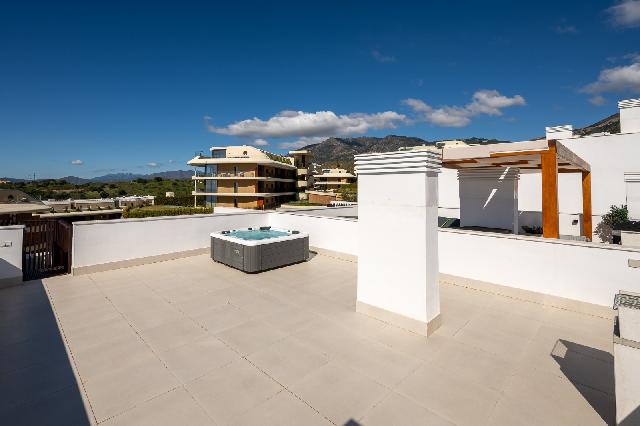 Imagen 14 Inmueble 305745 - Ático en venta en Fuengirola / A 5 minutos de la playa, montaña y acceso rápido a A7. 