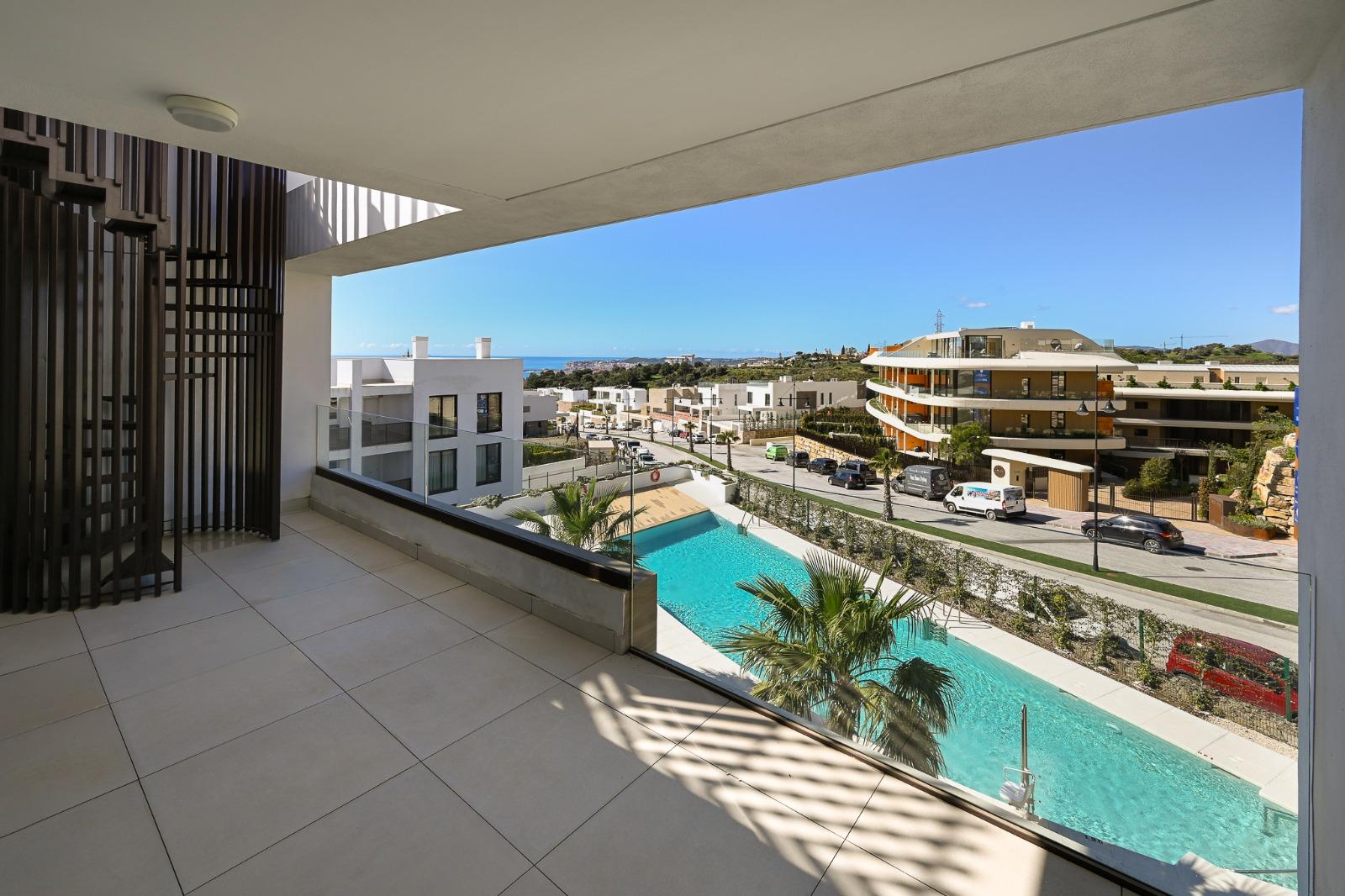 Imagen 2 Ático en venta en Fuengirola / A 5 minutos de la playa, montaña y acceso rápido a A7. 