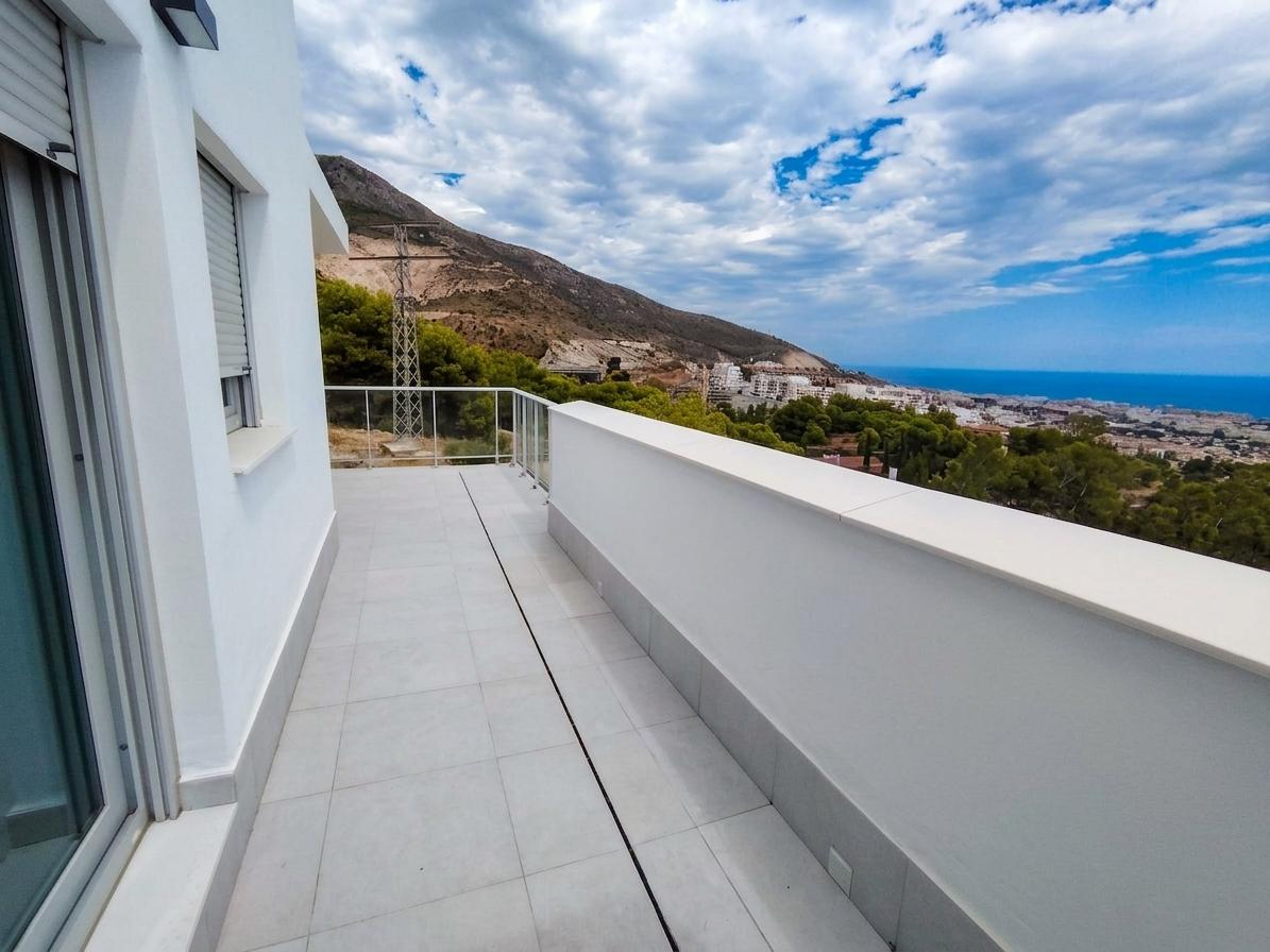 Imagen 2 Ático en venta en Benalmádena / A metros del centro de Benalmadena Pueblo