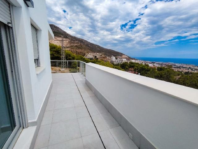 Imagen 2 Inmueble 305746 - Ático en venta en Benalmádena / A metros del centro de Benalmadena Pueblo