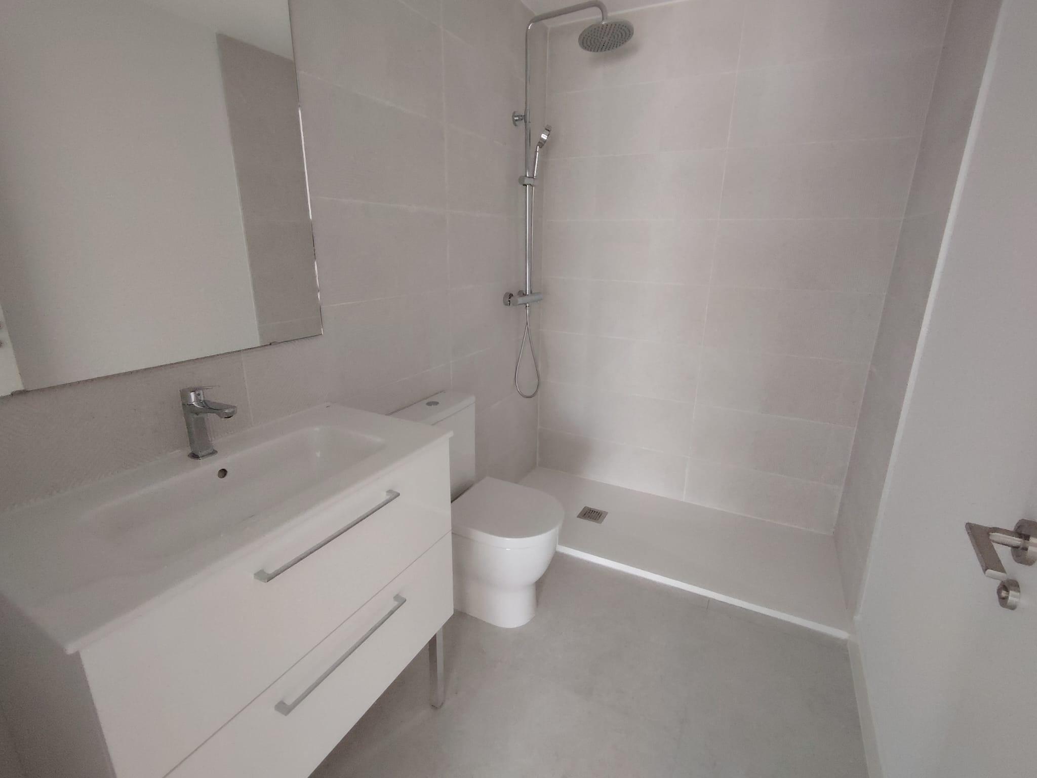 Imagen 8 Ático en venta en Benalmádena / A metros del centro de Benalmadena Pueblo