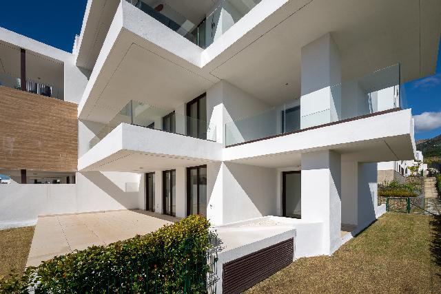 Imagen 12 Inmueble 305749 - Planta Baja en venta en Fuengirola / A 5 minutos de la playa, montaña y acceso rápido a A7. 