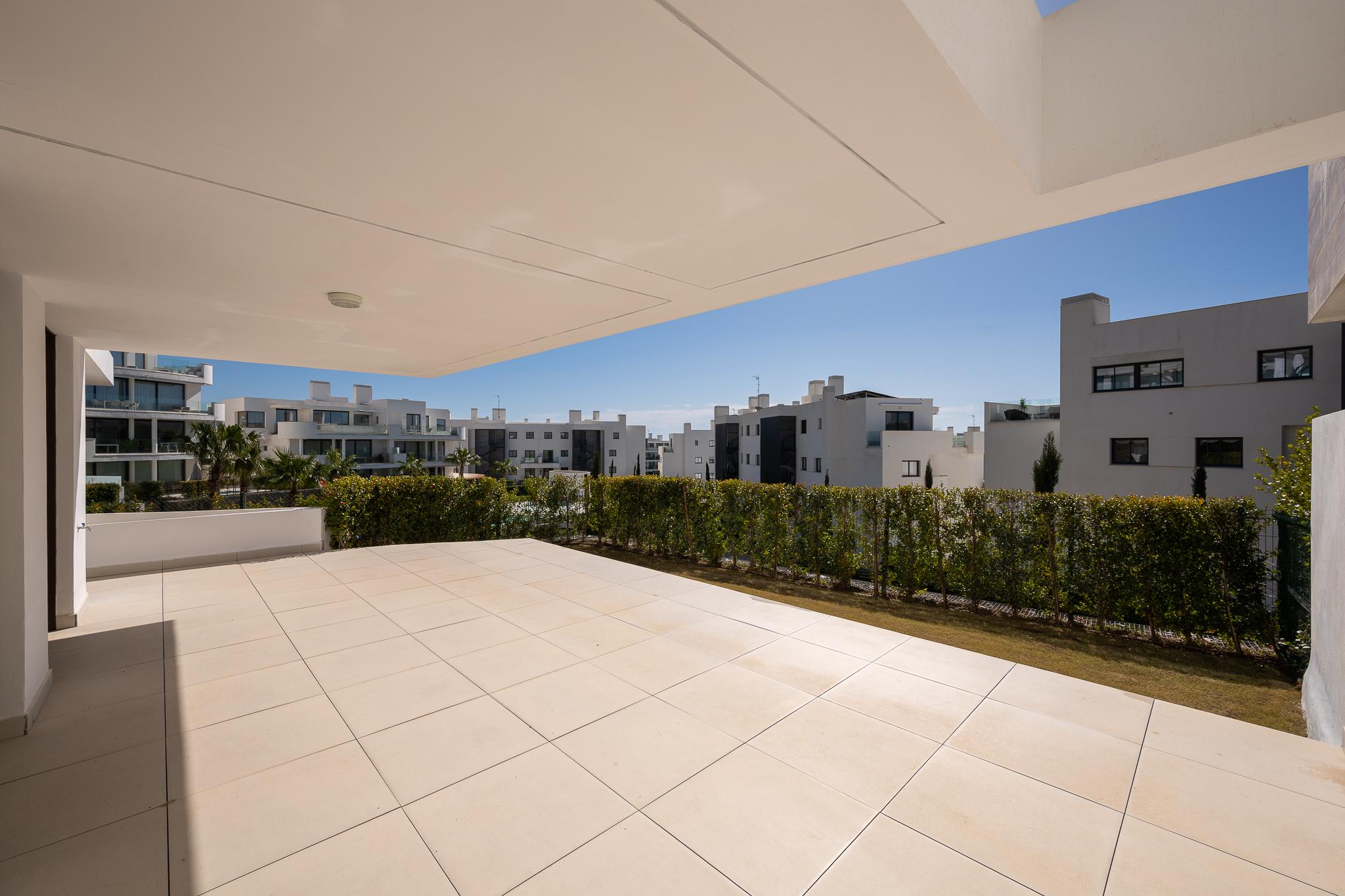 Imagen 15 Planta Baja en venta en Fuengirola / A 5 minutos de la playa, montaña y acceso rápido a A7. 