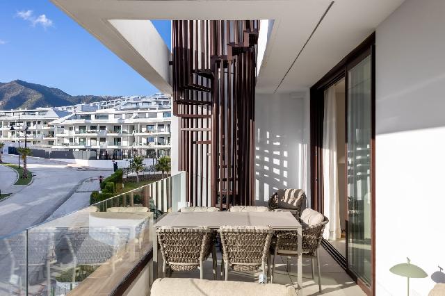 Imagen 5 Inmueble 305756 - Apartamento en venta en Fuengirola / Sobre avenida Fuengirola entre la Ap-7 y el mar.