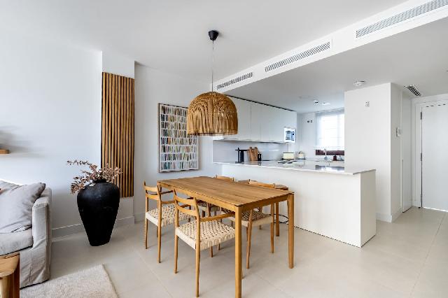 Imagen 10 Inmueble 305756 - Apartamento en venta en Fuengirola / Sobre avenida Fuengirola entre la Ap-7 y el mar.
