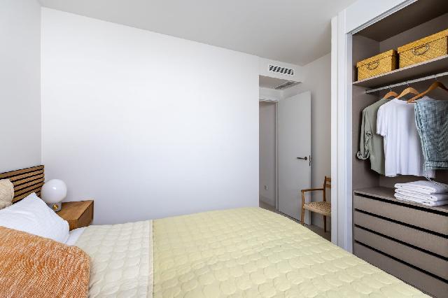 Imagen 15 Inmueble 305756 - Apartamento en venta en Fuengirola / Sobre avenida Fuengirola entre la Ap-7 y el mar.