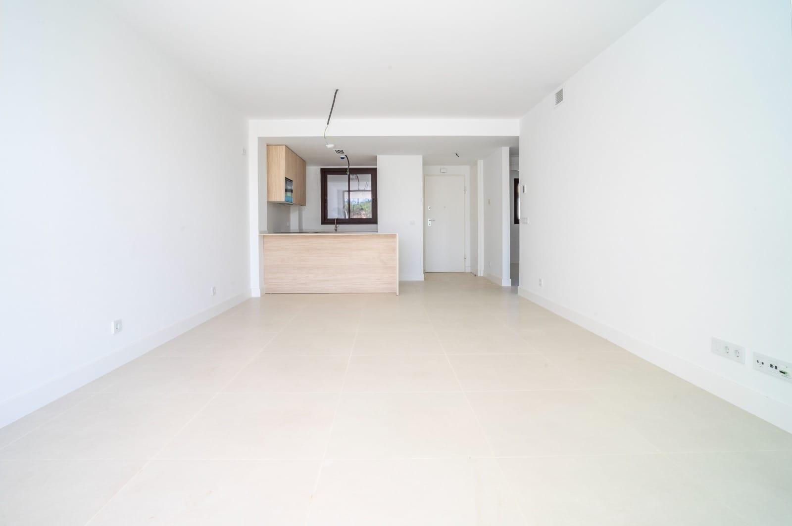 Imagen 10 Planta Baja en venta en Fuengirola / A minutos andando de la estación del Renfe Carbajal