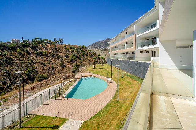 Imagen 9 Inmueble 305765 - Planta Baja en venta en Fuengirola / A minutos andando de la estación del Renfe Carbajal