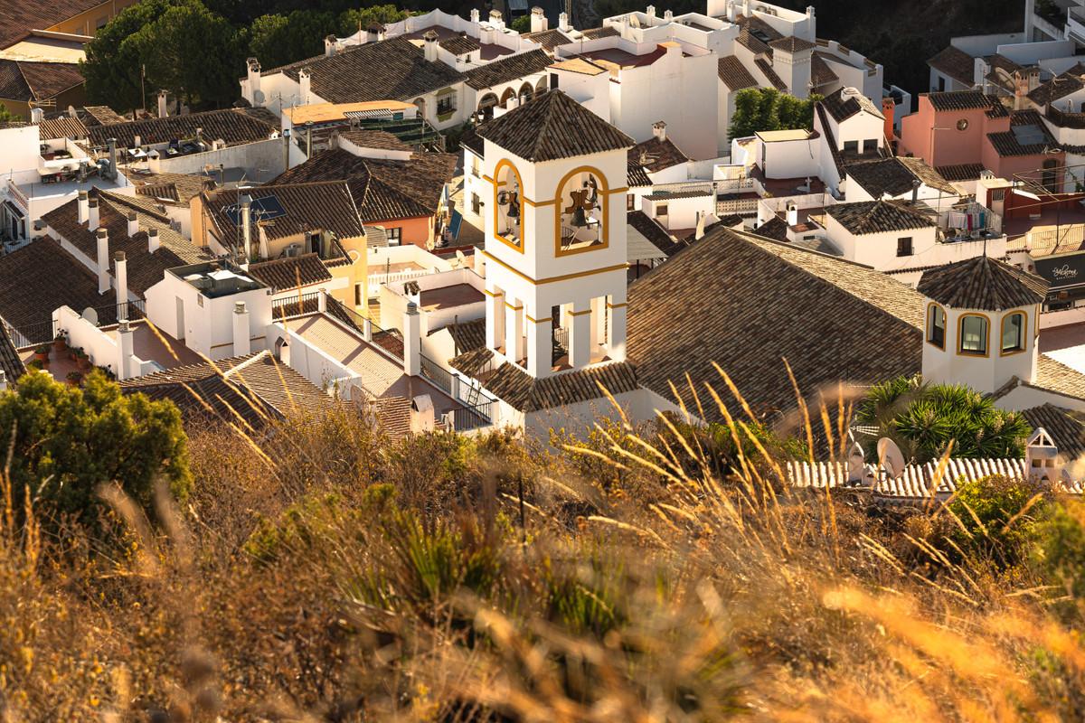 Imagen 7 Apartamento en venta en Benahavís / En el centro de Benahavis 
