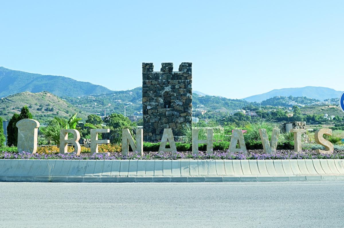Imagen 1 Apartamento en venta en Benahavís / En el centro de Benahavis 
