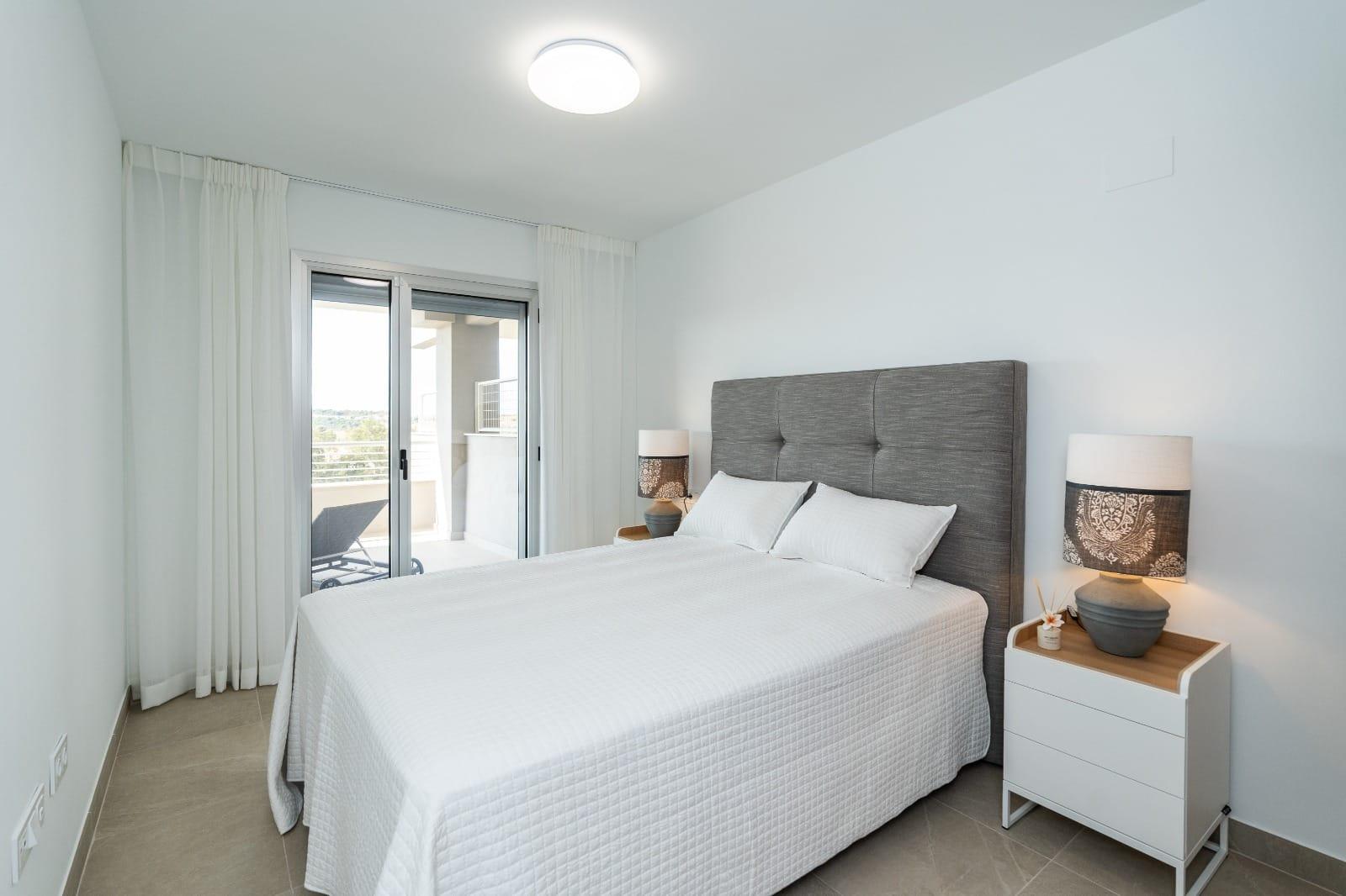 Imagen 12 Apartamento en venta en Estepona / Estepona Golf, Estepona, Malaga
