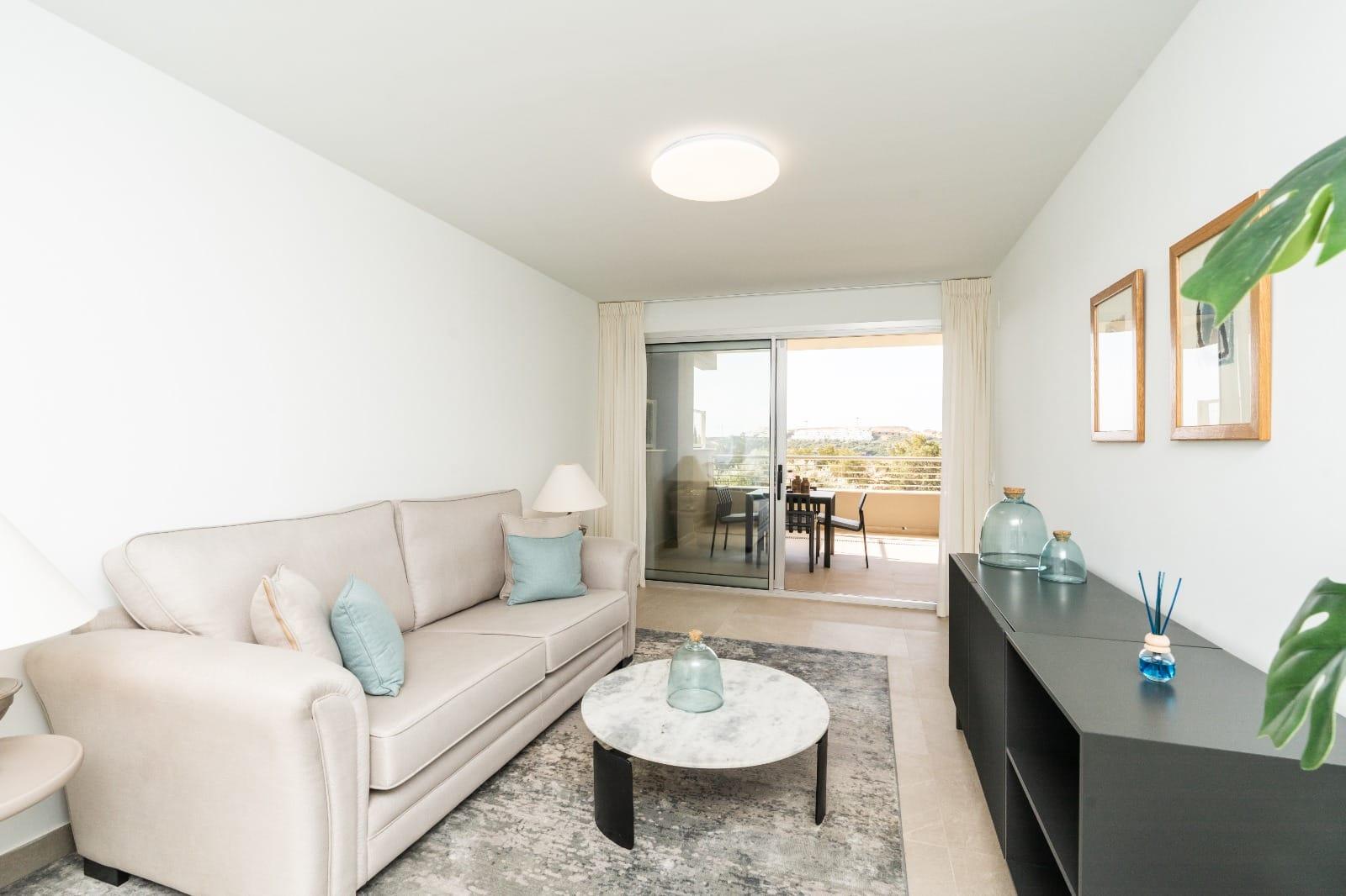 Imagen 5 Apartamento en venta en Estepona / Estepona Golf, Estepona, Malaga