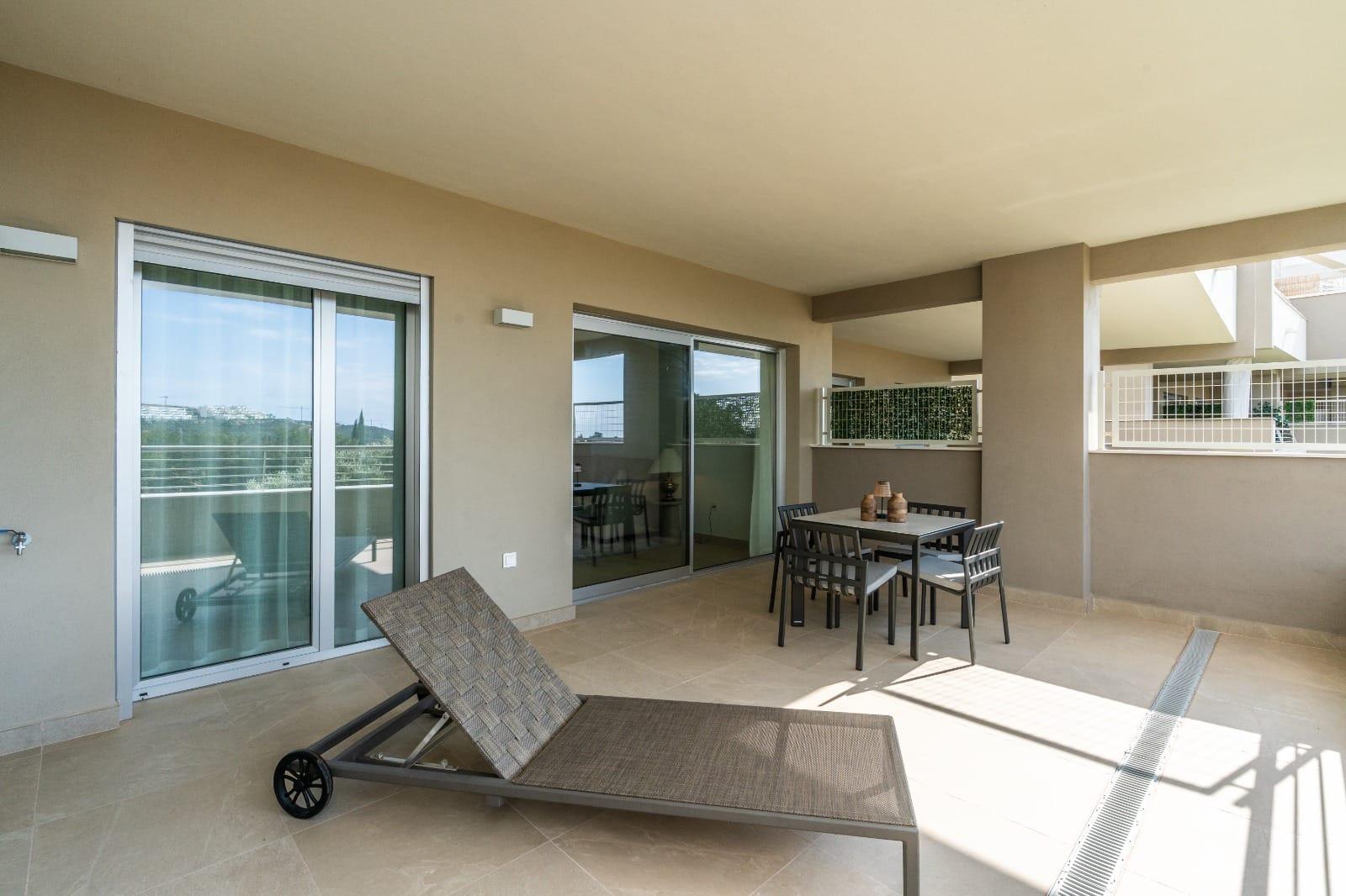 Imagen 3 Apartamento en venta en Estepona / Estepona Golf, Estepona, Malaga
