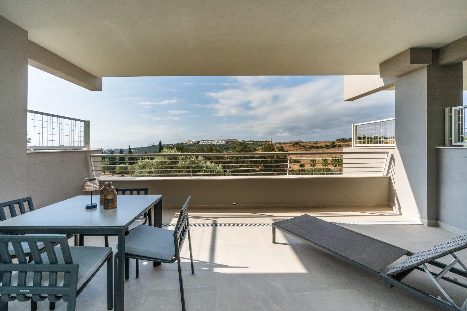 Imagen 4 Apartamento en venta en Estepona / Estepona Golf, Estepona, Malaga