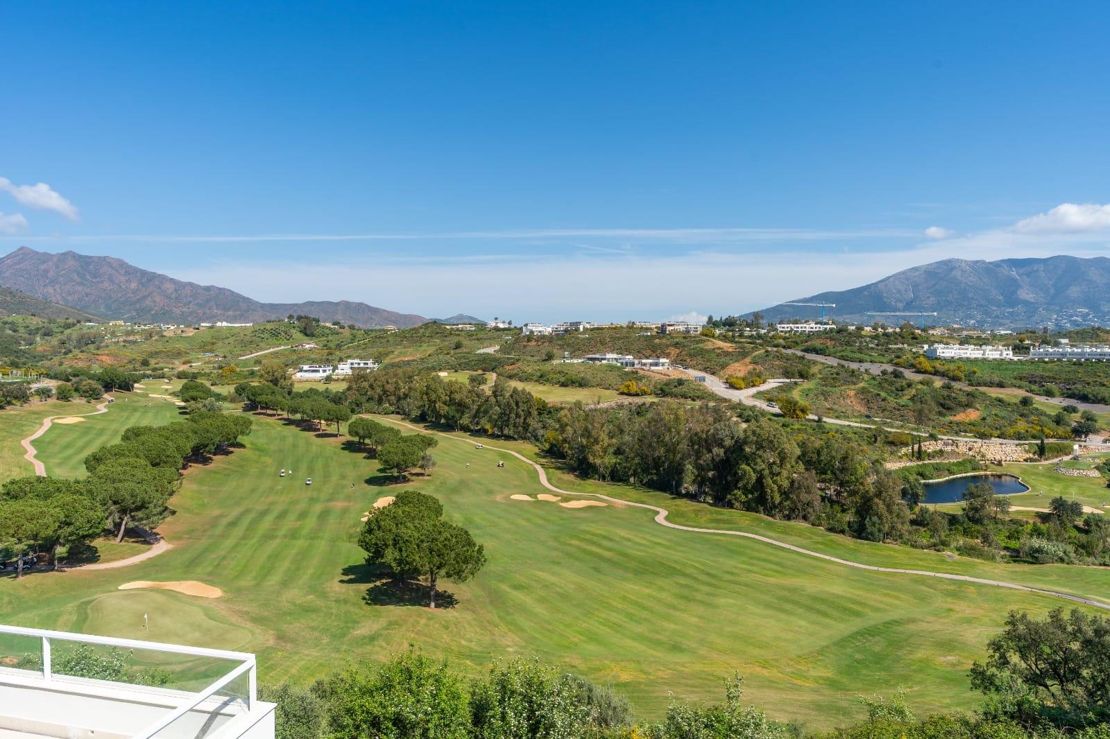 Imagen 20 Apartamento en venta en Marbella / En la Cala Golf Resort