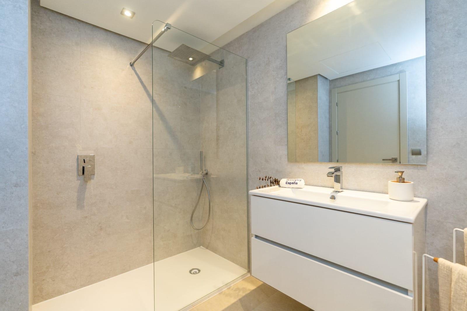 Imagen 21 Apartamento en venta en Marbella / En la Cala Golf Resort