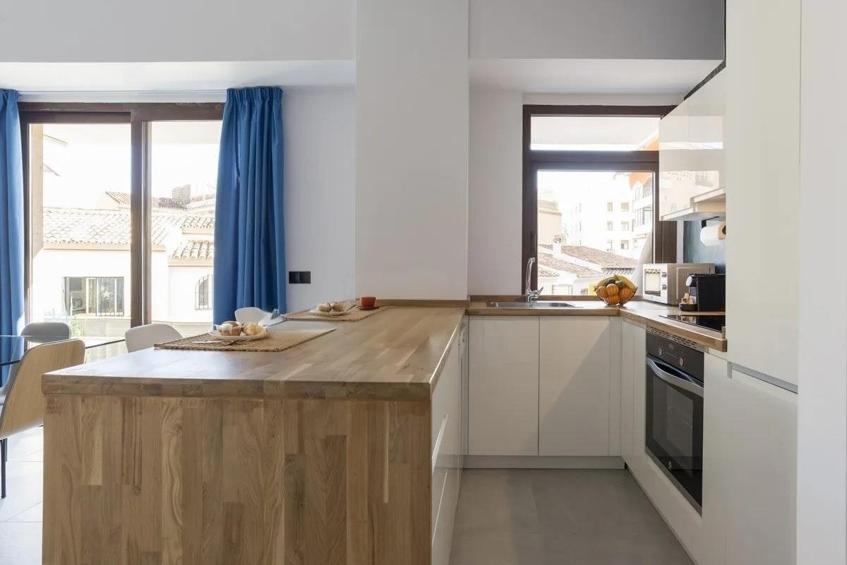 Imagen 17 Apartamento en venta en Torremolinos / A 800 metros del mar de la playa del Lido