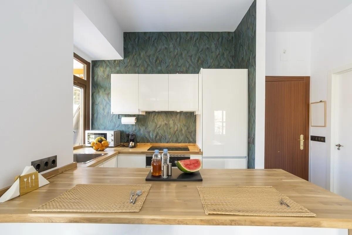 Imagen 20 Apartamento en venta en Torremolinos / A 800 metros del mar de la playa del Lido