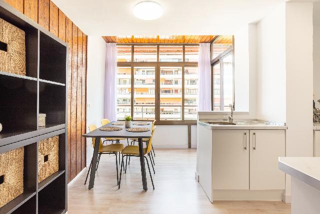 Imagen 3 Inmueble 306476 - Apartamento en venta en Torremolinos / A 800 metros del mar de la playa del Lido