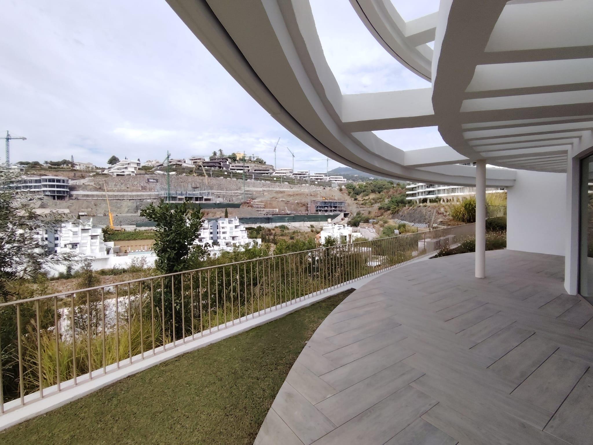 Imagen 1 Planta Baja en venta en Benahavís / Calle Islas Marianas, Benahavis