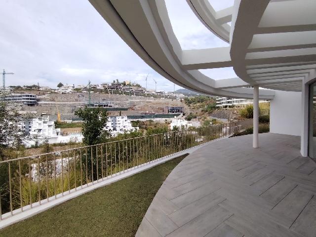 Imagen 1 Inmueble 306576 - Planta Baja en venta en Benahavís / Calle Islas Marianas, Benahavis