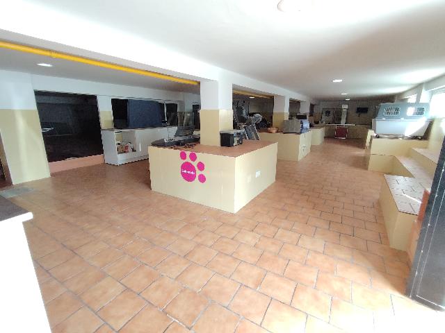 Imagen 1 Inmueble 306582 - Local Comercial en venta en Benalmádena / En el centro de Arroyo de la Miel.