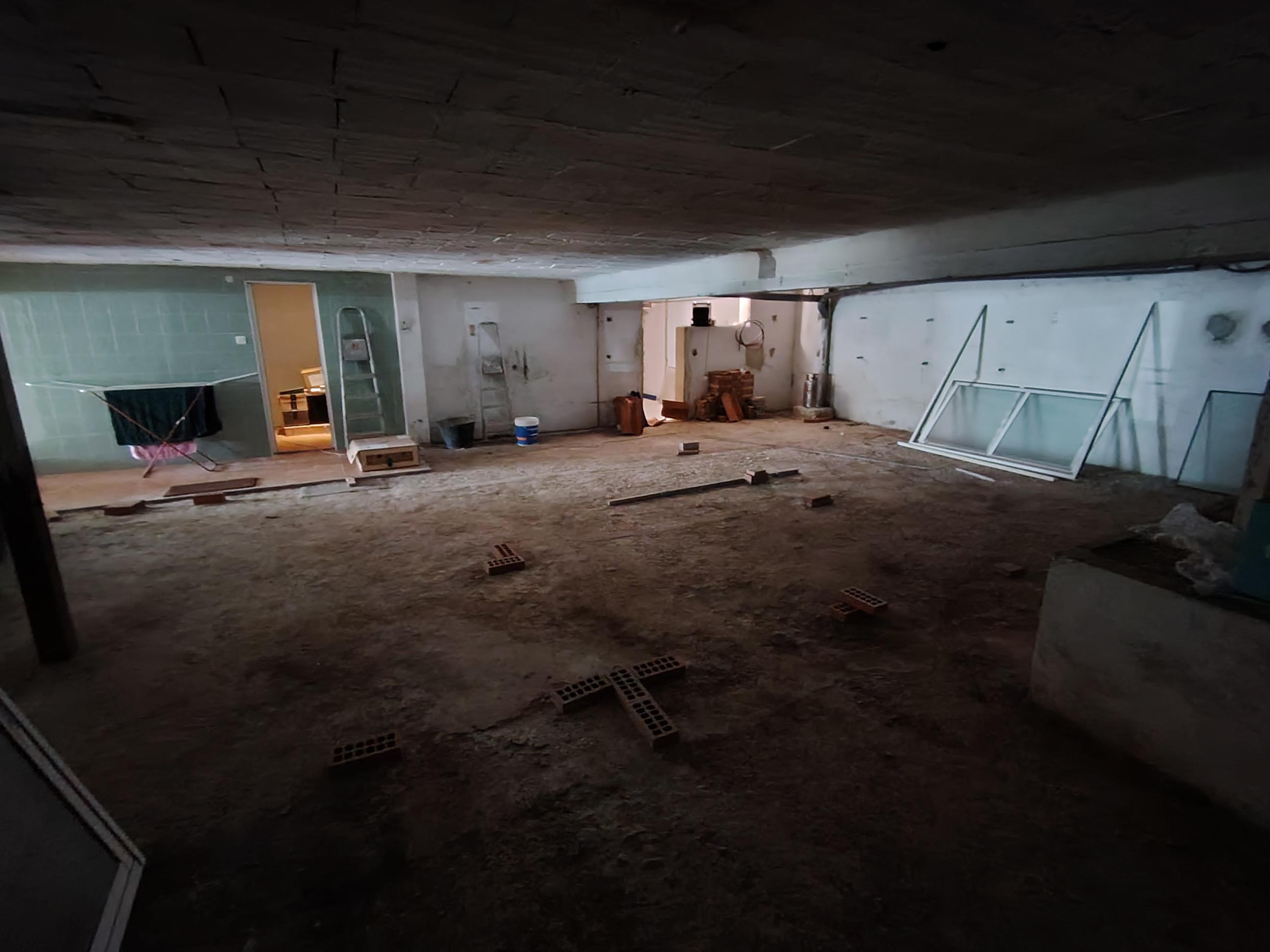 Imagen 23 Local Comercial en venta en Benalmádena / En el centro de Arroyo de la Miel.