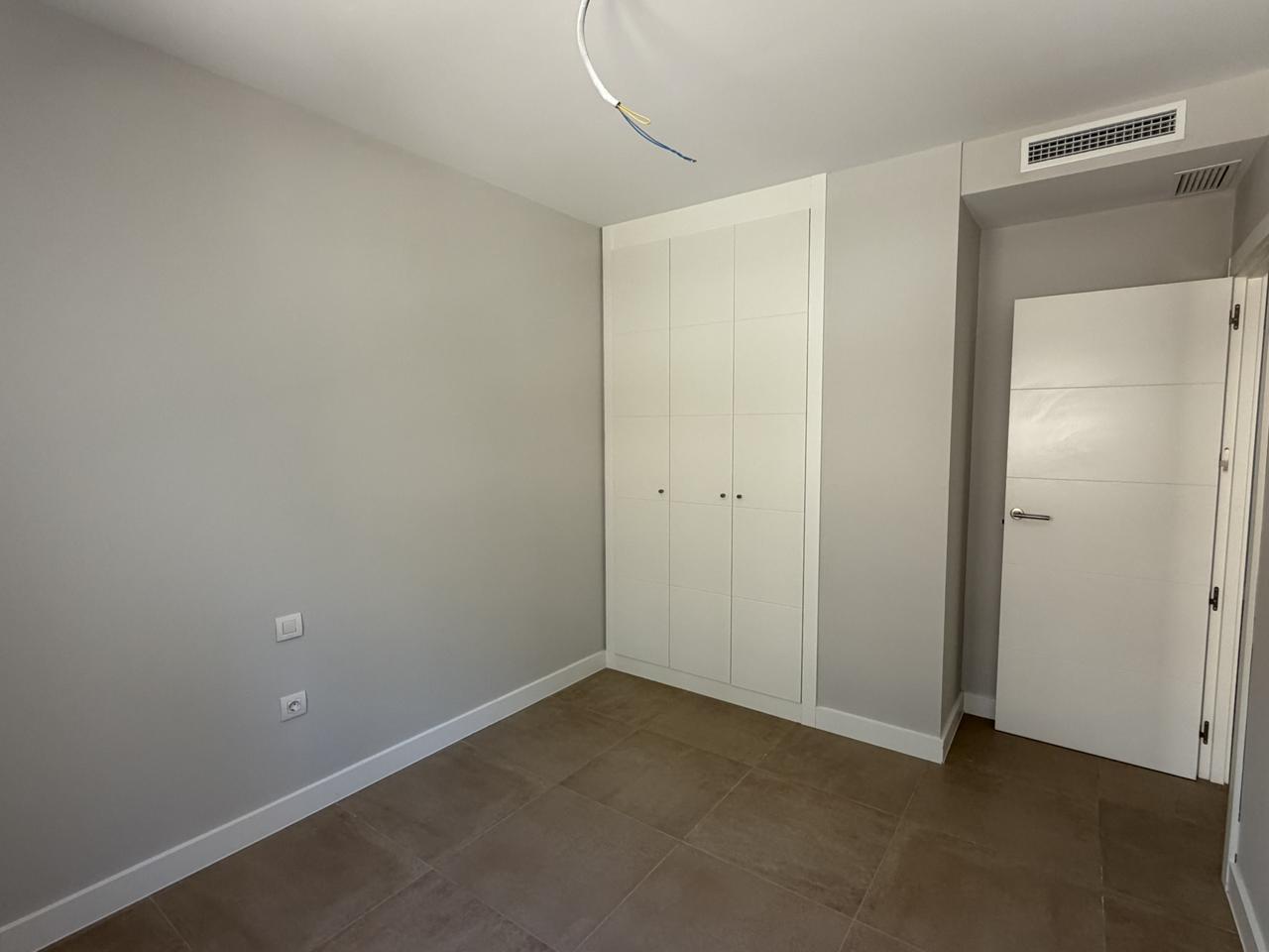Imagen 14 Apartamento en venta en Benalmádena / Cerca del centro de Benalmadena Pueblo