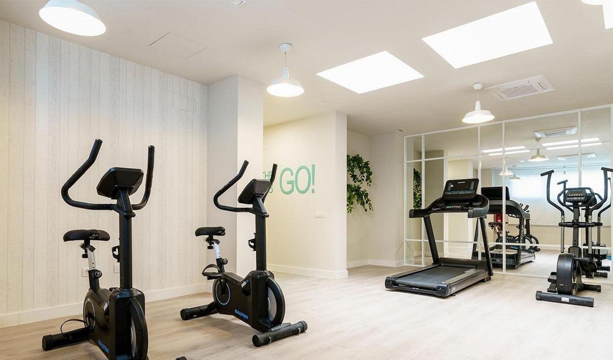 Imagen 21 Apartamento en venta en Benalmádena / Cerca del centro de Benalmadena Pueblo