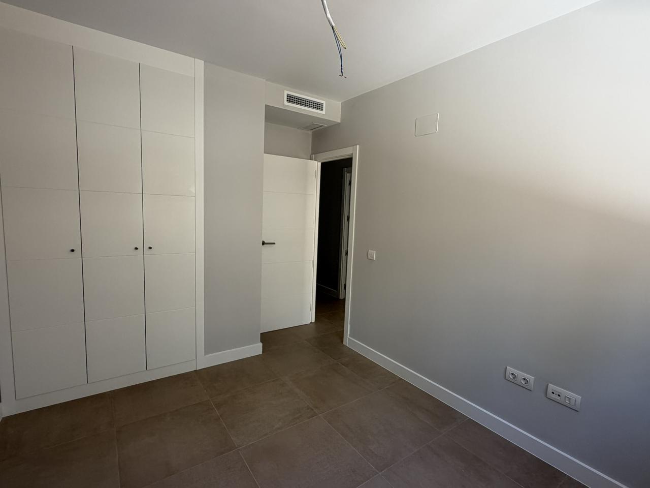 Imagen 20 Apartamento en venta en Benalmádena / Cerca del centro de Benalmadena Pueblo