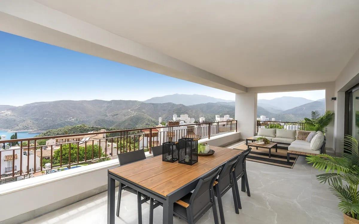 Imagen 1 Apartamento en venta en Marbella / Próximo al resort Sierra Blanca Country Club