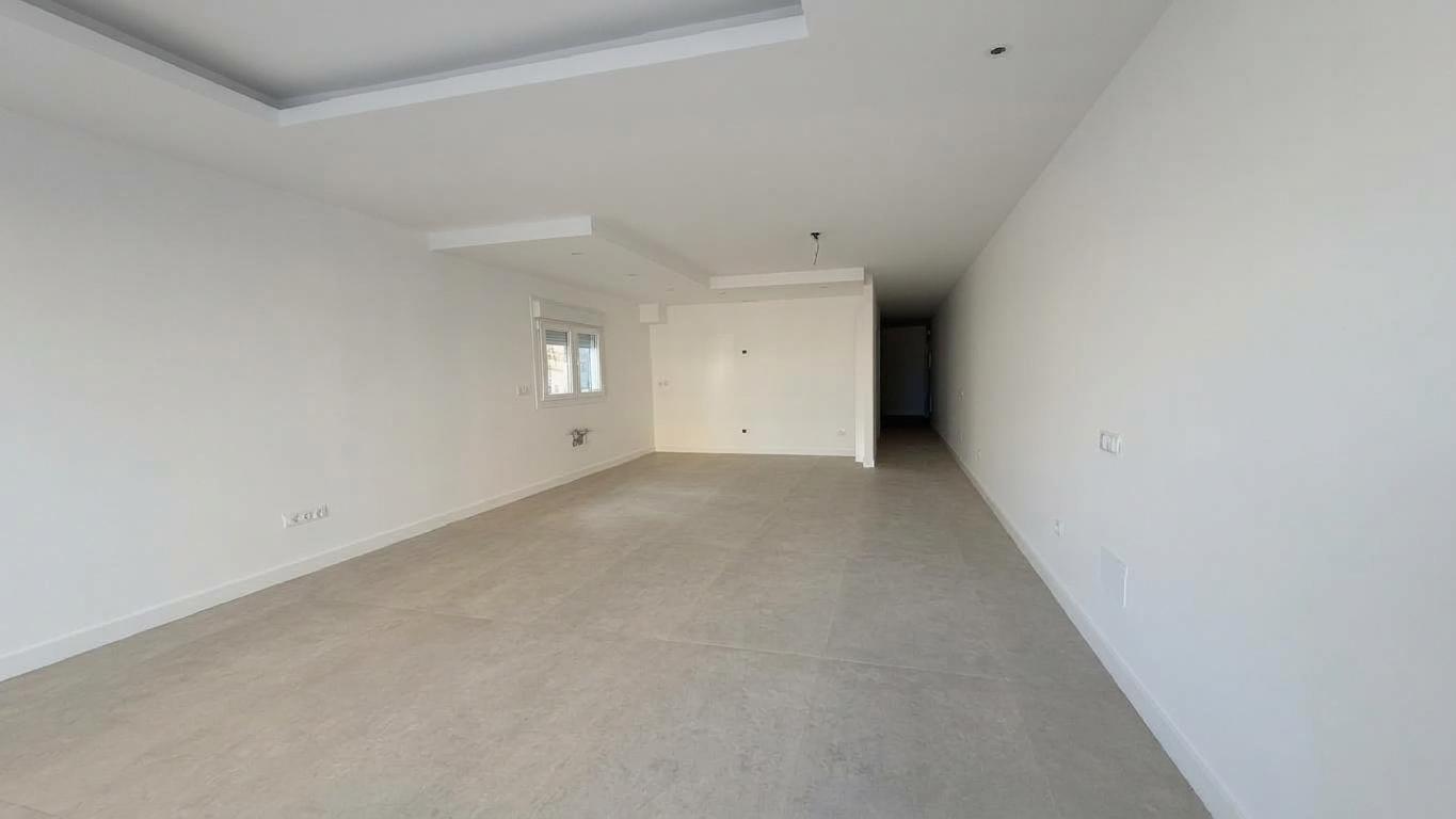 Imagen 6 Apartamento en venta en Benalmádena / A 100 metros de playa La Carihuela 