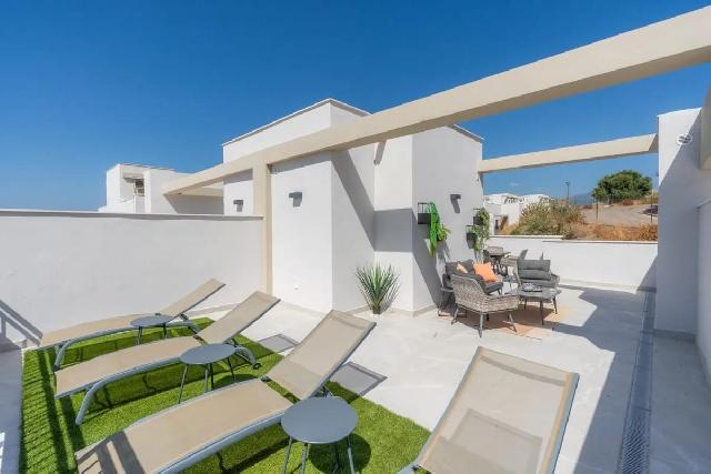 Imagen 1 Inmueble 306746 - Casa Adosada en venta en Marbella / Próximo al resort Sierra Blanca Country Club