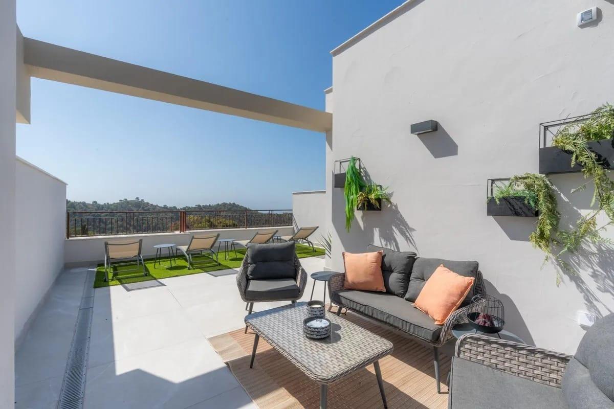 Imagen 6 Casa Adosada en venta en Marbella / Próximo al resort Sierra Blanca Country Club