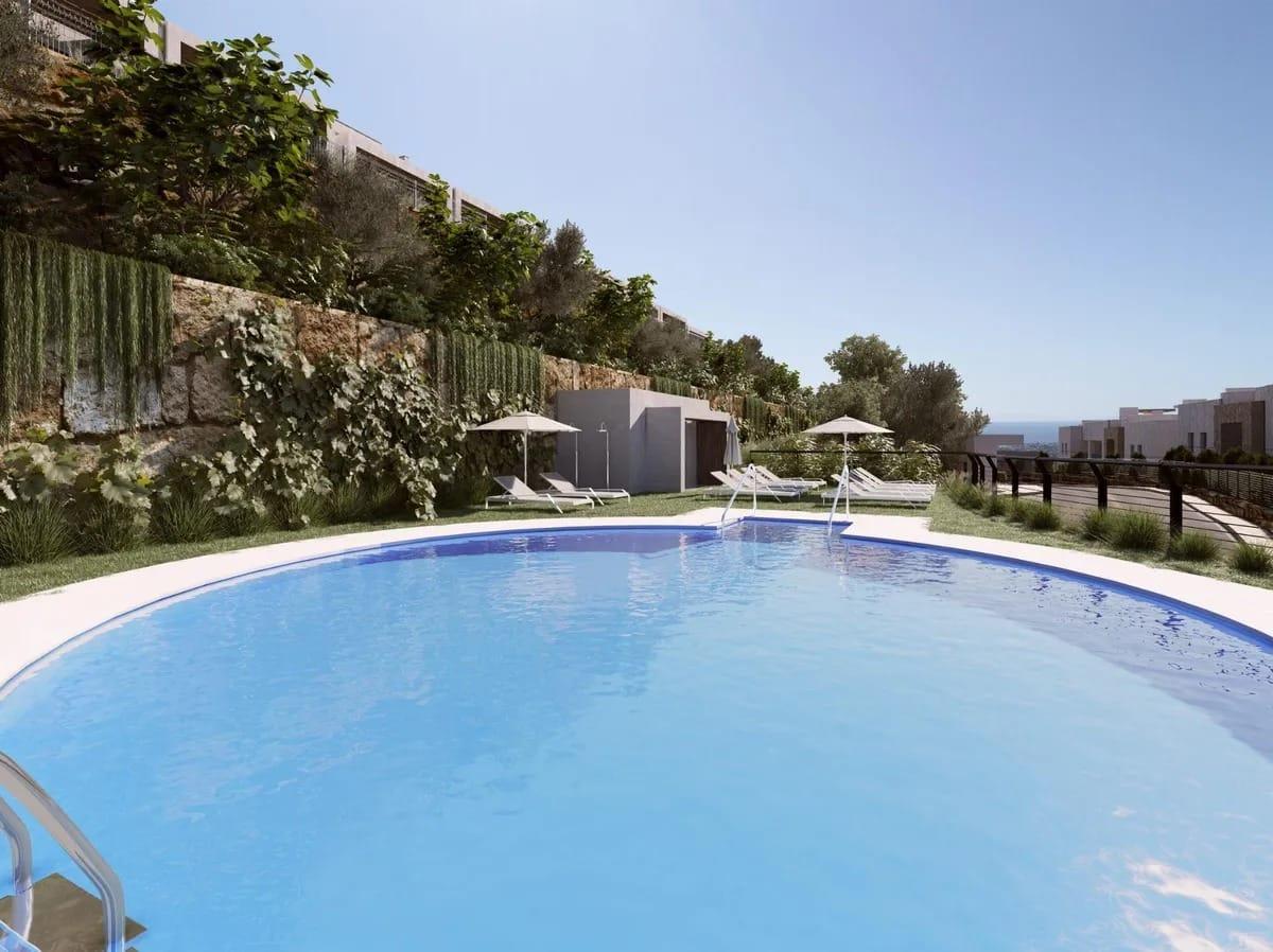 Imagen 4 Casa Adosada en venta en Marbella / Próximo al resort Sierra Blanca Country Club