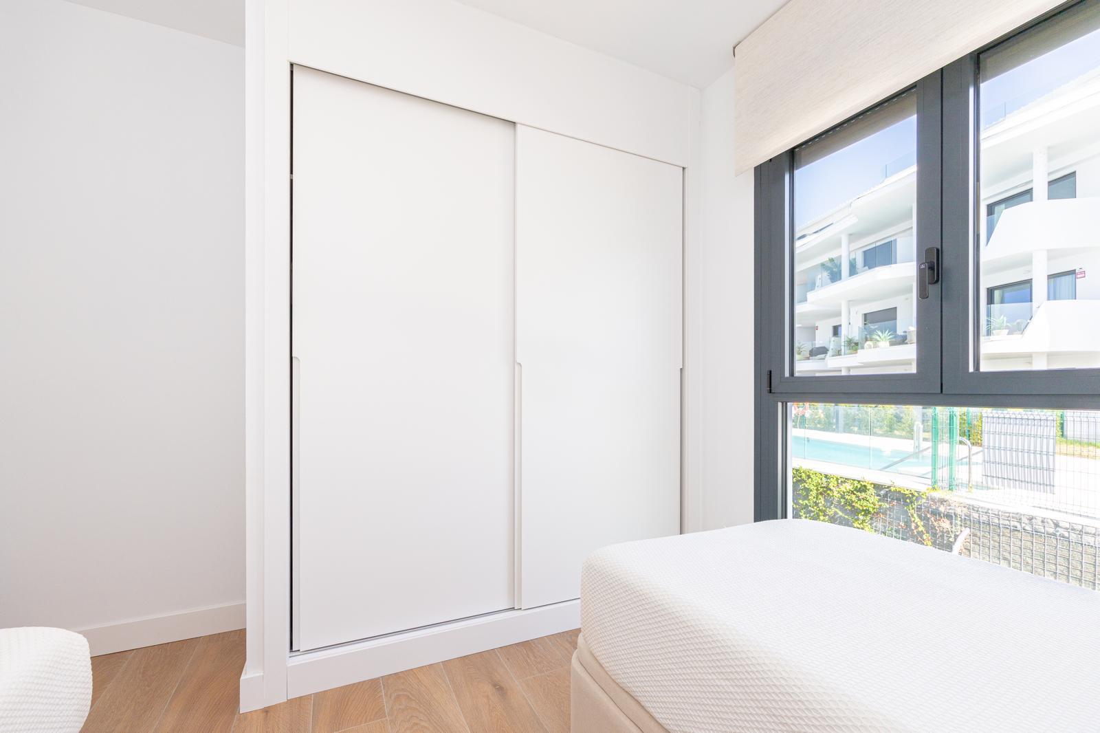 Imagen 17 Apartamento en venta en Fuengirola / En el Higueron Lomas 2, sobre avenida Fuengirola