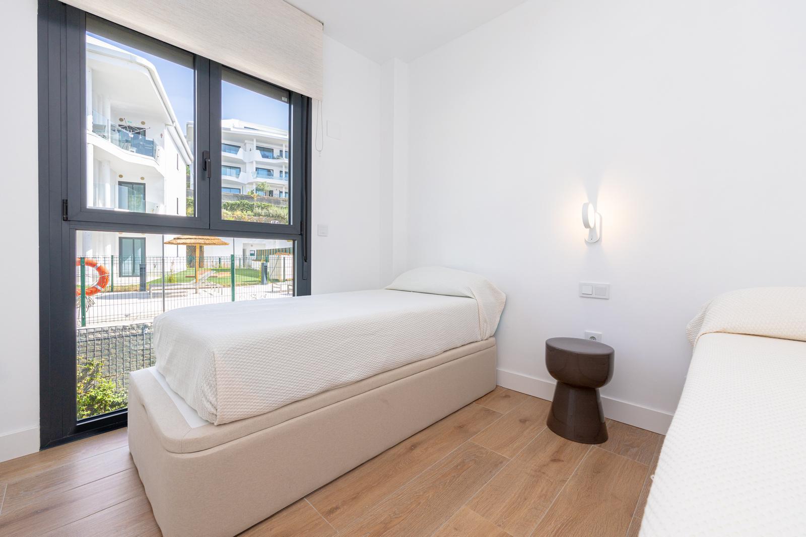 Imagen 22 Apartamento en venta en Fuengirola / En el Higueron Lomas 2, sobre avenida Fuengirola
