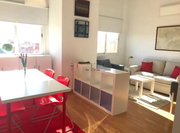 Imagen 3 Inmueble 304350 - Piso en venta en Madrid / Cerca al Metro Suanzes en Simancas, Madrid.