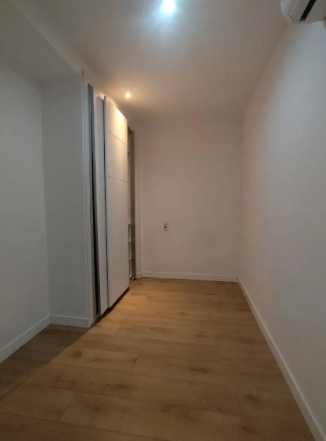 Imagen 15 Piso en venta en Madrid / A un paso metro de la estación La Elipa y Almudena