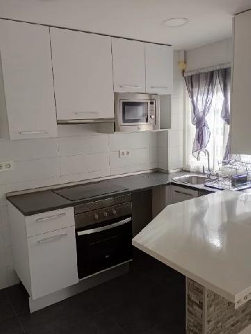 Imagen 6 Inmueble 304674 - Piso en venta en Madrid / A un paso metro de la estación La Elipa y Almudena