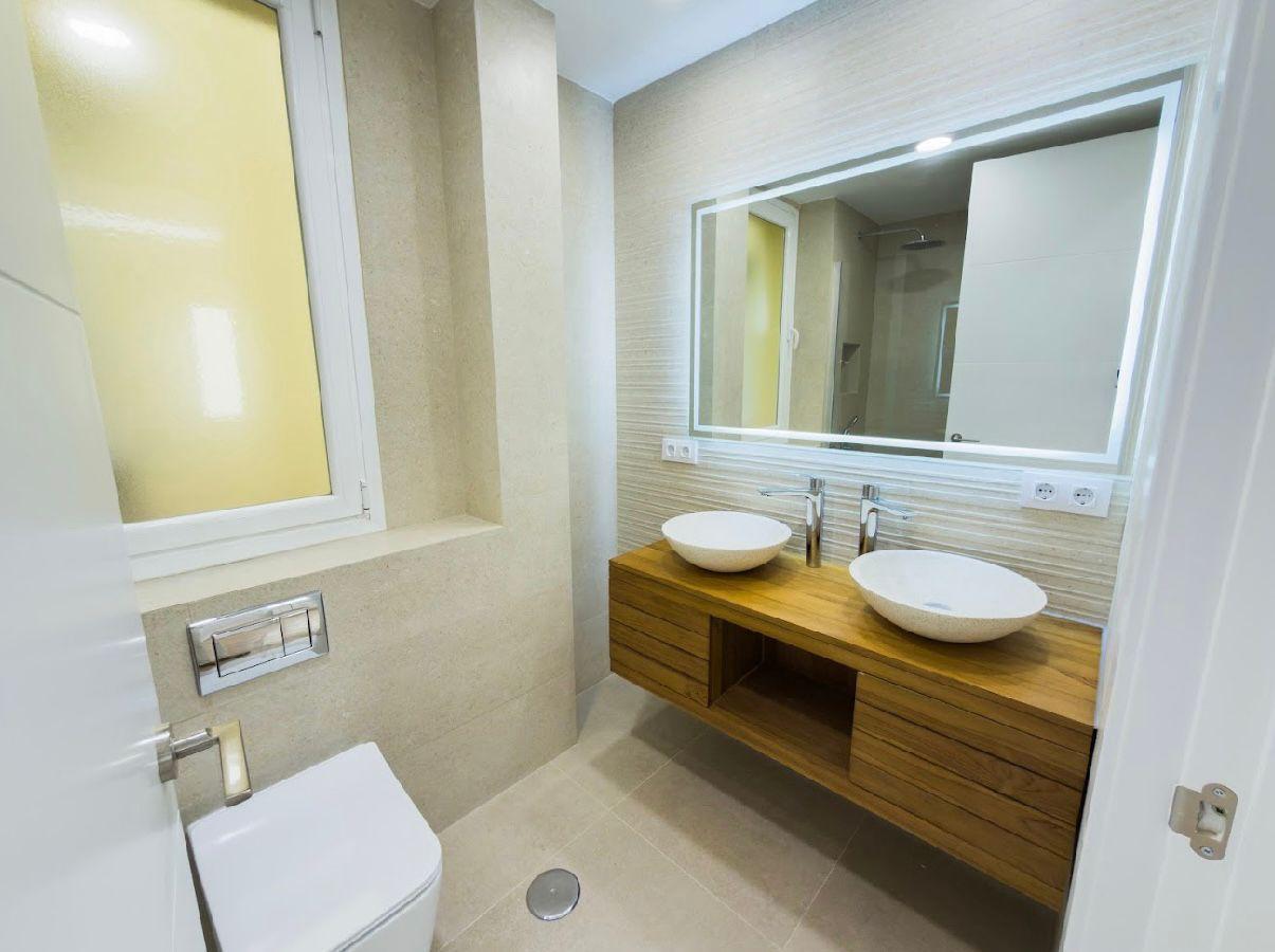 Imagen 10 Piso en venta en Madrid / A pocos minutos del Parque del Retiro