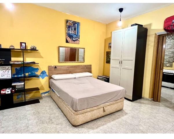 Imagen 1 Inmueble 302572 - Piso en venta en Madrid / A pocos minutos de la estación de Embajadores.